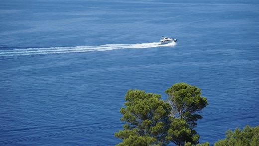 What AI Says About Exploring the Ocean Depths