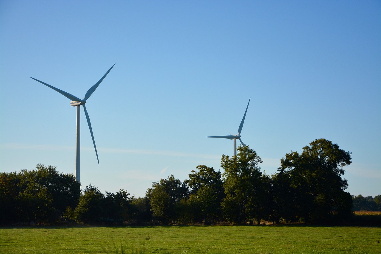 Benefits of AI-Driven Renewable Energy Systems